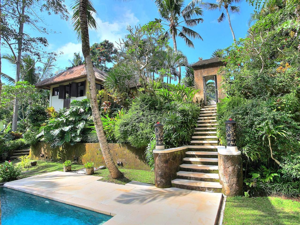 Villa Alamanda ウブド エクステリア 写真